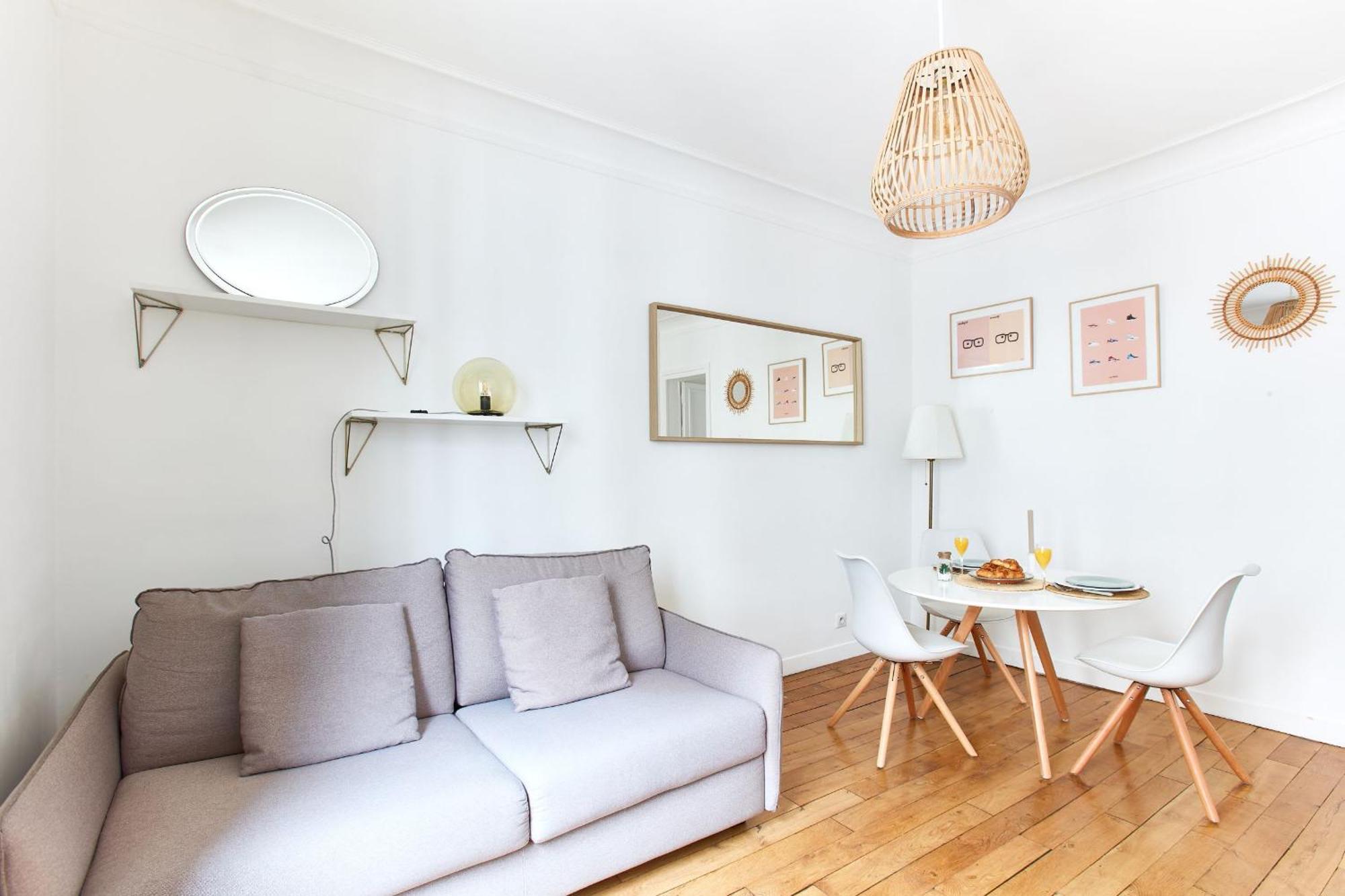 Montmartre & Rue Durantin - 1Br - Cityapartmentstay Париж Экстерьер фото